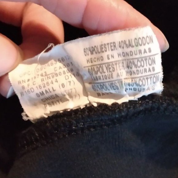 Hanes, kids sweater, ROAM WILD, black, size Small - Picture 4 of 7